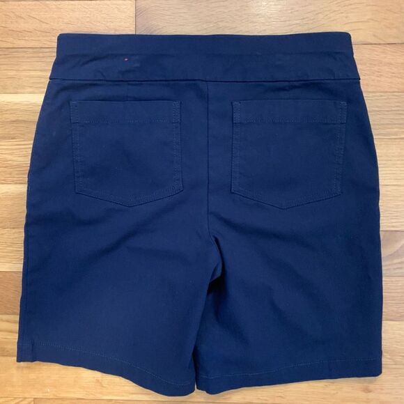 Talbots 6P blue Bermuda shorts - Picture 2 of 4